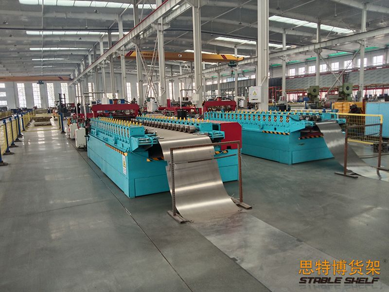 生產(chǎn)車(chē)間一角1