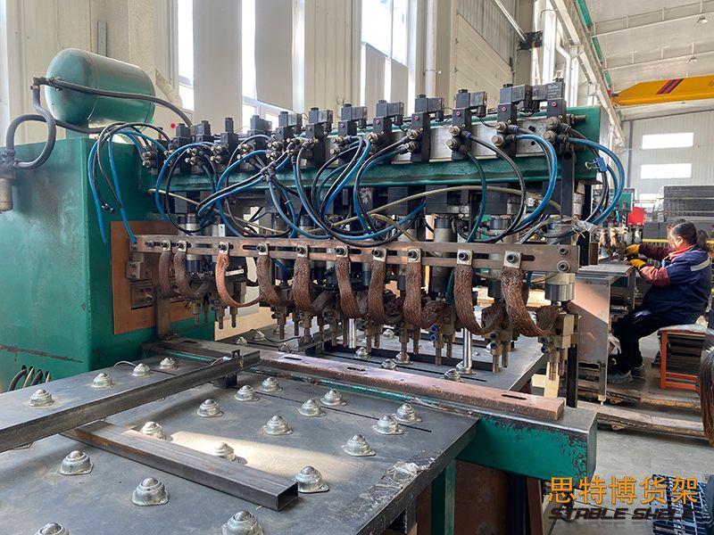 多功能一體機(jī)設(shè)備3